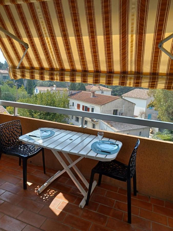 Appart Cosy En Bord De Mer - Port Santia Lucia St Raphael Saint-Raphaël Exterior foto
